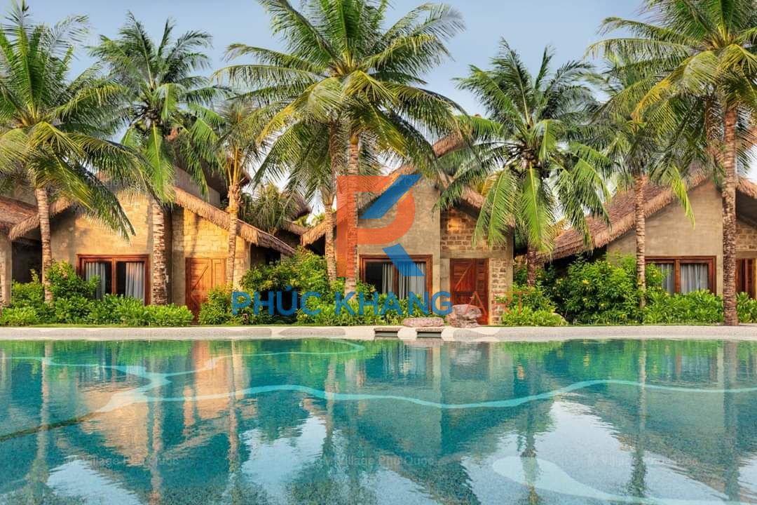 PK.ARTT Art Thi công tranh nhân tạo lợp mái nhà tại M villas Resort Phú Quốc